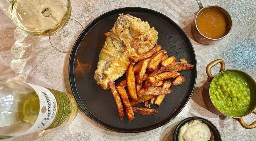 Classic Fish & Chips with Beronia Rueda Verdejo 